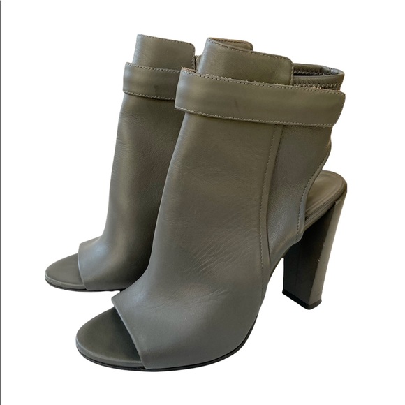 VINCE Brigham Boots in Gray Peep Toe Leather Size 9M - Picture 3 of 14